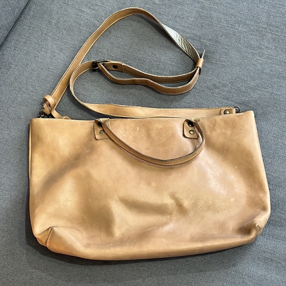 MX Leather Bag - Picture 3 of 13